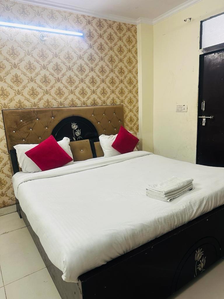 Hotel Crystal 4*